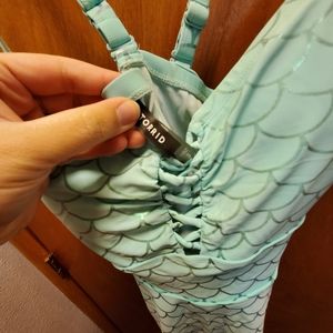 GUC Torrid size 3 aqua mermaid foil print swim dress